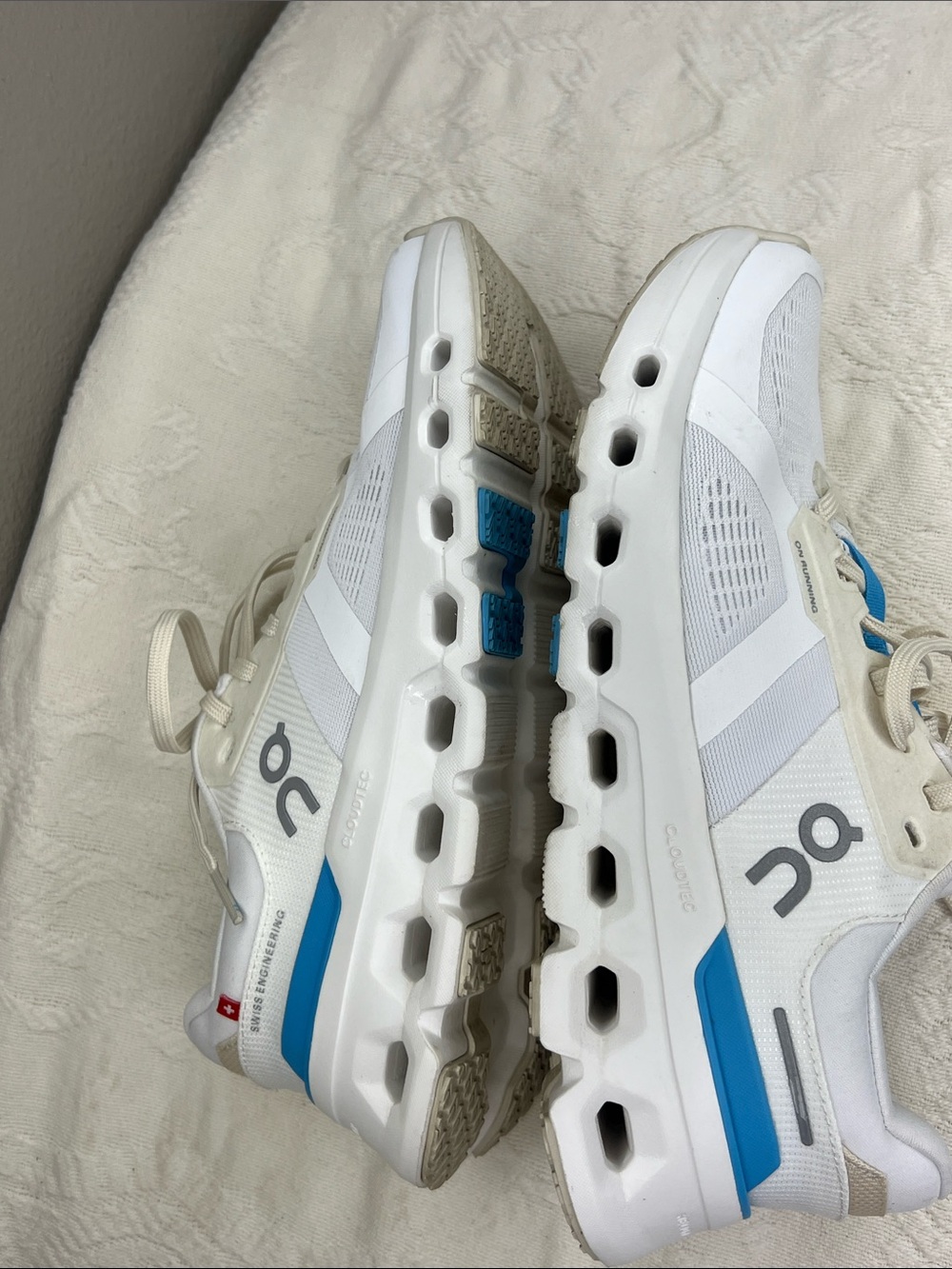On Running Cloud Cloudrunner 2 Shoes Size Womens 7.5 - Picture 10 of 13